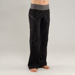 Lululemon Black Commuter Pants